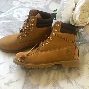 TIMBERLAND, Size 6